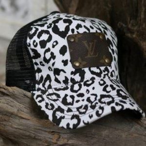 Keep it Gypsy LV White Leopard Ballcap